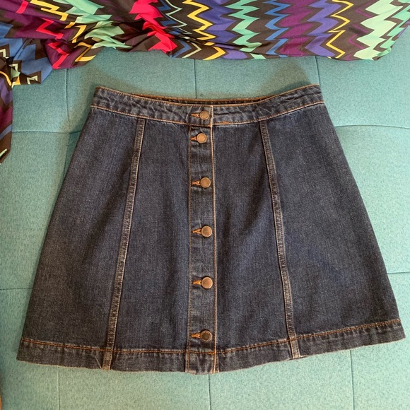 Topshop Denim Button Up Skirt - Picture 4 of 5
